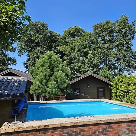 Semesterbostad Juros Namukas Su Baseinu Keturiems Kunigiskiuose