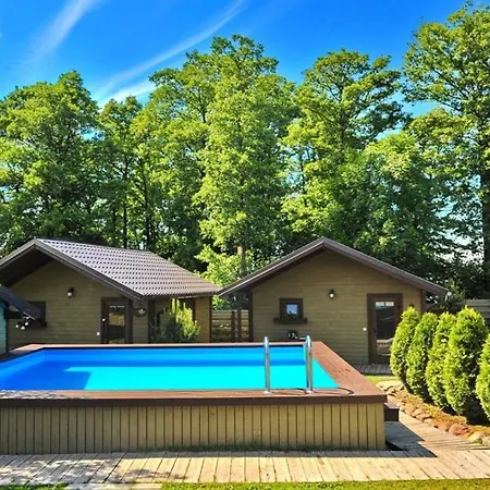 Semesterbostad Juros Namukas Su Baseinu Keturiems Kunigiskiuose Palanga